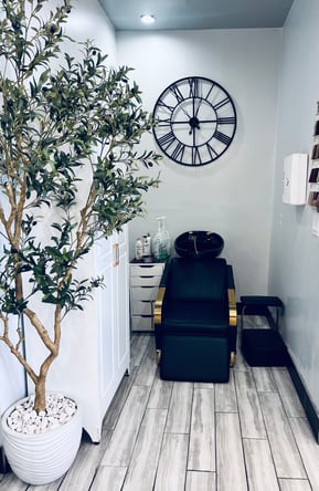 Salon Chair Rental in Los Angeles — Zumani Nails & Hair Spa