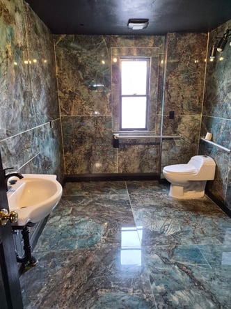 Private Salon Studios & Suites – $1,000/mo All-Inclusive – Vancouver WA 98662