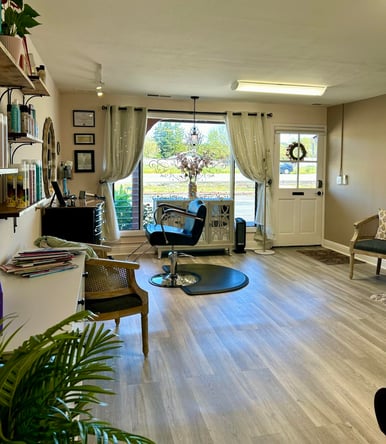 Your dream hairstyling station awaits!