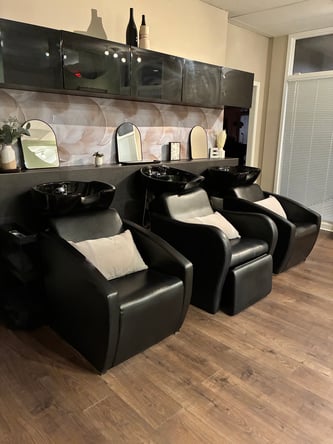 Move-In Ready Salon Suite for Lease | All Utilities Inc. | Sandy Springs, GA