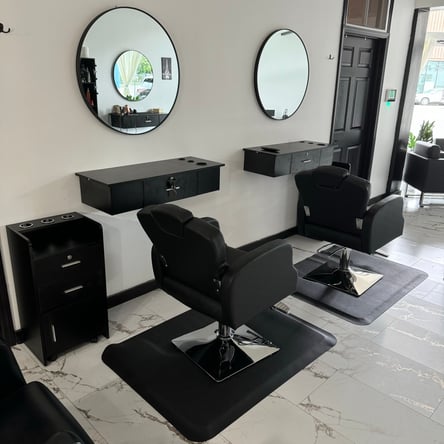 Salon Space for rent