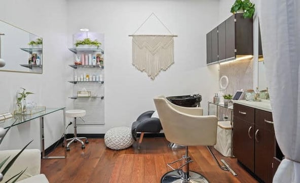 Sola Salon Studios in Auburn, CA – Salon Suite for Rent