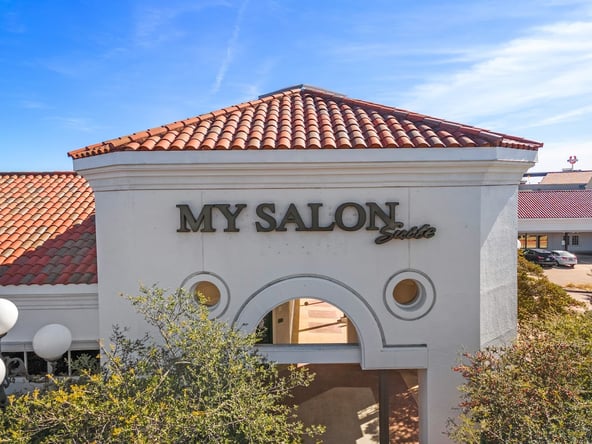 MY SALON Suite in Frontage Rd Austin, TX – Salon Suite for Rent