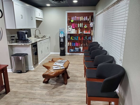 Carrollwood salon