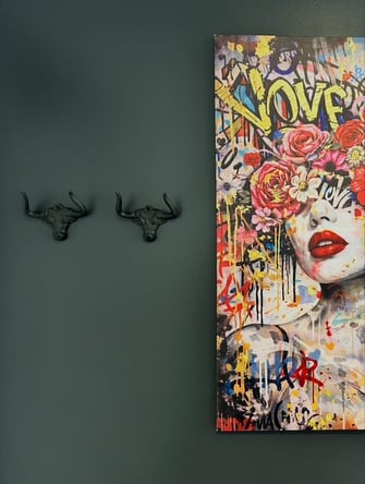 REBEL BEAUTY CO: Chair Rentals & Private Suite in Raleigh