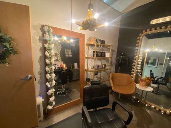 Salon Suite Available