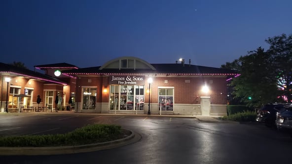 Salon Lofts in Orland Park, IL – Salon Suite for Rent