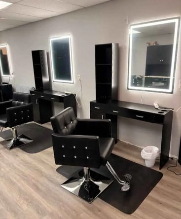 Booth Rental in Open Salon