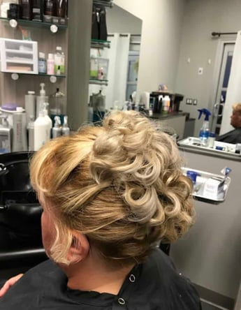 Sola Salon Studios in Woodhaven, MI – Salon Suite for Rent