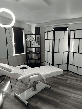 Nail Tech/Cosmetologist/Esthetician Self-Employed Room Rental