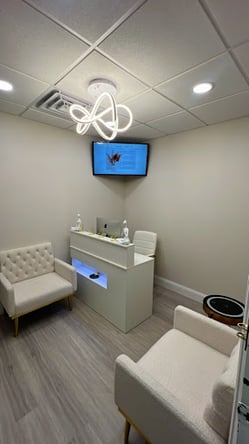 Space for Rent – Perfect for Estheticians, Nurse Injectors, Massage Therapists, and Class Instructor