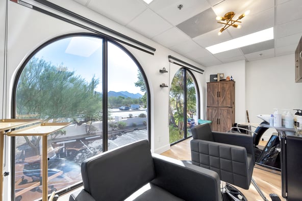 Luxury Beauty Suites in Scottsdale – Prime Location! Pinnacle Peak and Pima