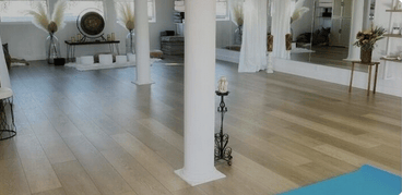 Wellness Studio avaliable for rent in downtown Manhattan Beach