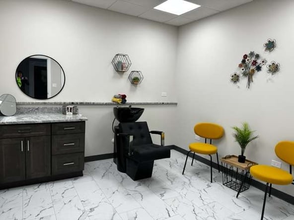 NEWLY BUILT Salon, Spa and Med Suites Available