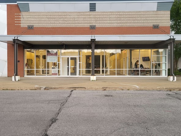 Private/ Community Luxury Studios with a state of the Art Build