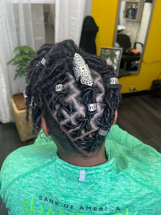 Sola Salon Studios in Lansing, MI – Salon Suite for Rent