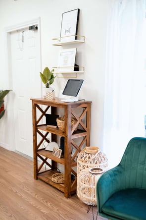 Boutique Salon Chair Rental