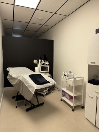 Hairstyling Station ready for use & Private Beauty Room – Brand New, Hasbrouck Heights, NJ