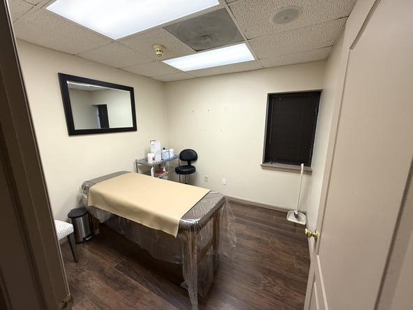 Day Spa Space for Lease – Prime Route 30 Location in Greensburg, PA
