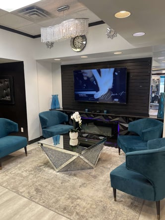 Private Luxury Salon Suites