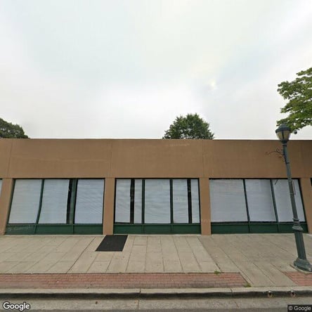 Sola Salon Studios in Merrick, NY – Salon Suite for Rent