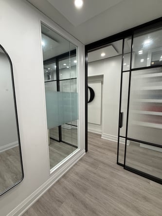 PRIVATE MAIN-FLOOR OFFICE STUDIO FOR LEASE – YORKVILLE