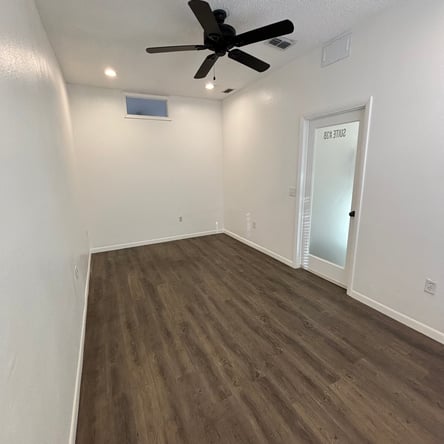 Lakeland Beauty Studio Suite