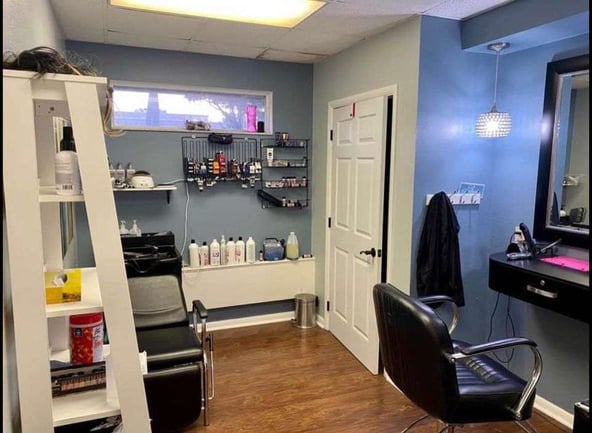 Modern, Luxurious Salon & Studios