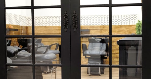Salon Chair Rental Available at Viadora
