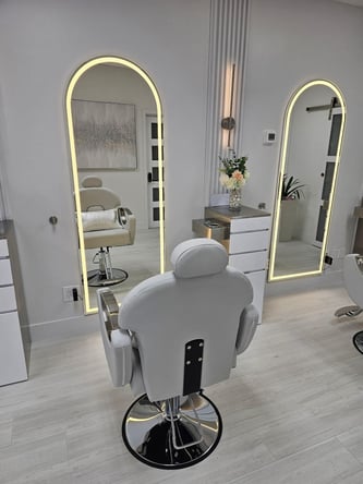 Premium Salon Booth for rent – Orange County