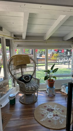 Looking for independent stylist to join our quaint boutique salon in Lafayette!