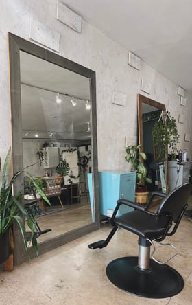 Hair Stylists Wanted