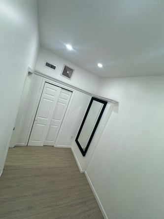 Salon suite (times square area)