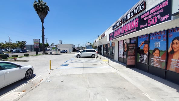 💇 Salon Chair Fullerton–1Chair $175/Weekly, Half Salon(3Chairs+2 ShampooBowls)$325/Weekly