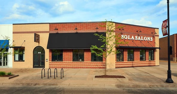Sola Salon Studios in St. Louis Park, MN – Salon Suite for Rent