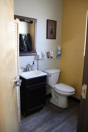 Booth renter wanted