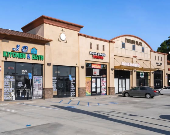 Prime Whittier Barbershop Space on Slauson Ave | 1,140 SQ FT