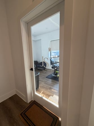 Luxury Salon Suites in Woodbridge Township, NJ – Starting at $300/week