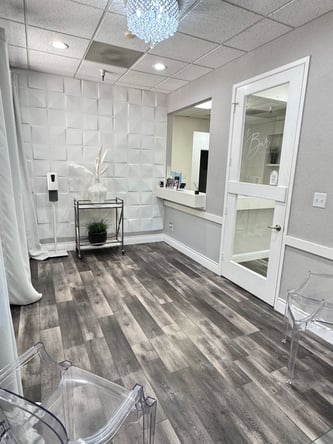 Beautiful Salon Suites available for Med Spa Nurses and Estheticians