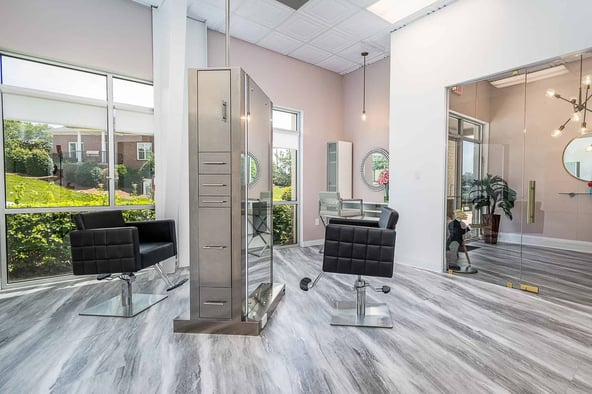Lyst Salon – Suites Available Now