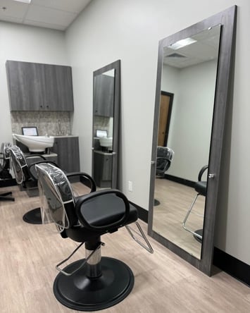 Salons by JC in Montgomery, TX – Salon Suite for Rent