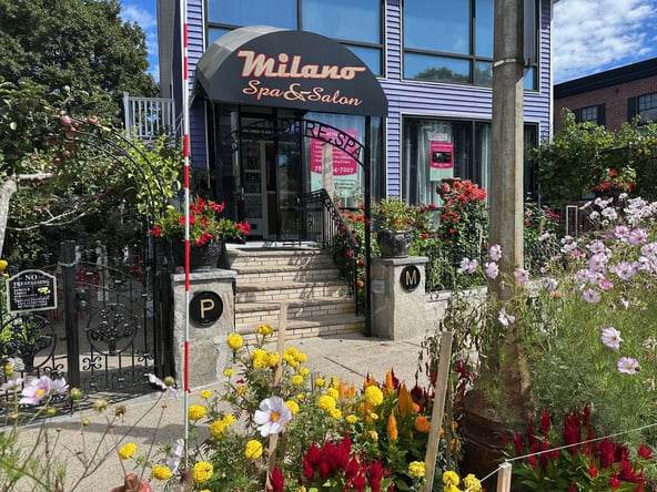 Chair Rental in Central Location — Wakefield, MA