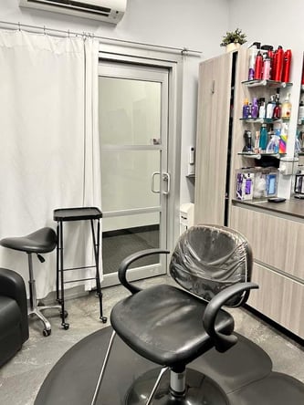 Sola Salon Studios in Upland, CA – Salon Suite for Rent