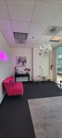 Beauty Room for rent Ontario CA