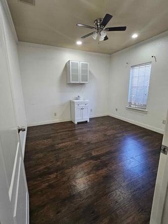 Private Salon Suite for Rent