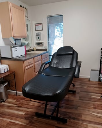 Private Salon/Spa Room Furnished or Unfurnished