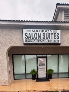 NOW LEASING AT MADISON SALON SUITES
