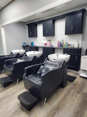 HAIRAPY 101 Booth Rent Available