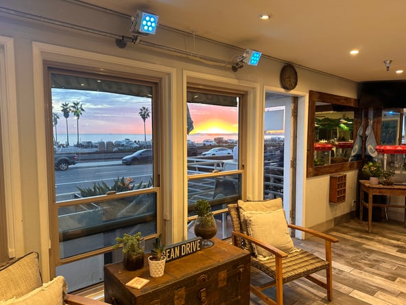 Ocean Blown Salon Capistrano Beach, California Ocean view stations available to rent