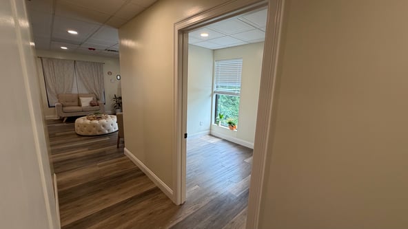 Beauty Suites For Rent East Greenwich, R.I (1st month FREE)
